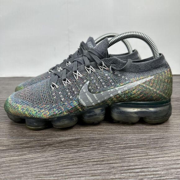 Nike Air Vapormax Flyknit Dark Grey Reflective‎ Silver Women’s Size 8 849557-019 - Picture 2 of 14